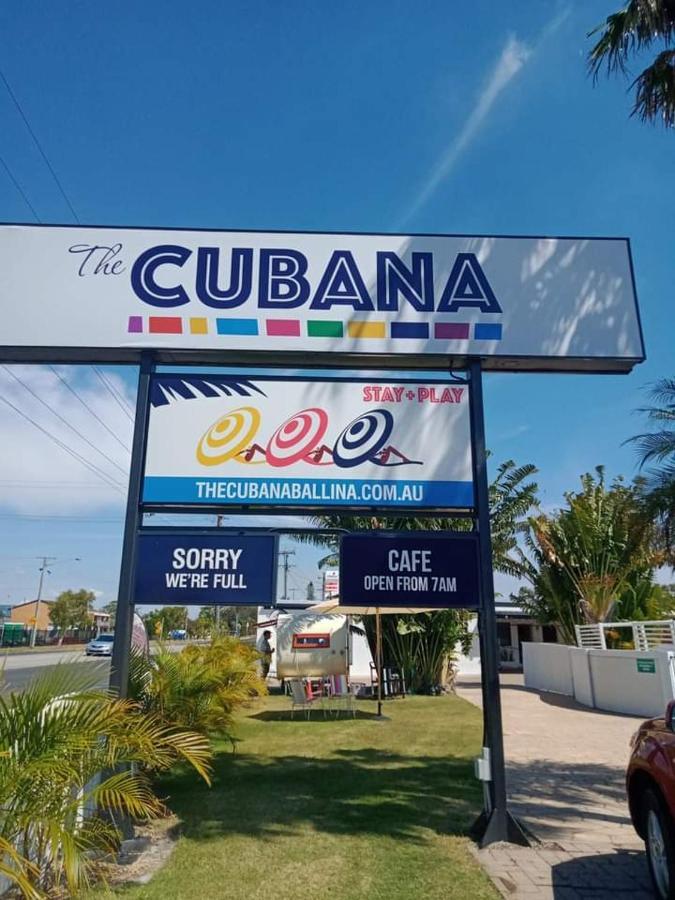 The Cubana Ballina Exteriér fotografie